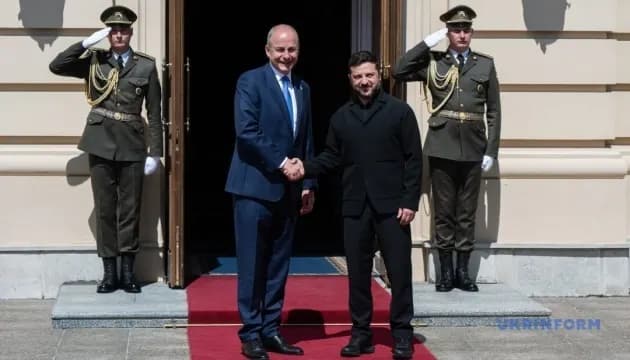 Зеленський і Мартін обговорили фінансування оборони та санкції проти Росії