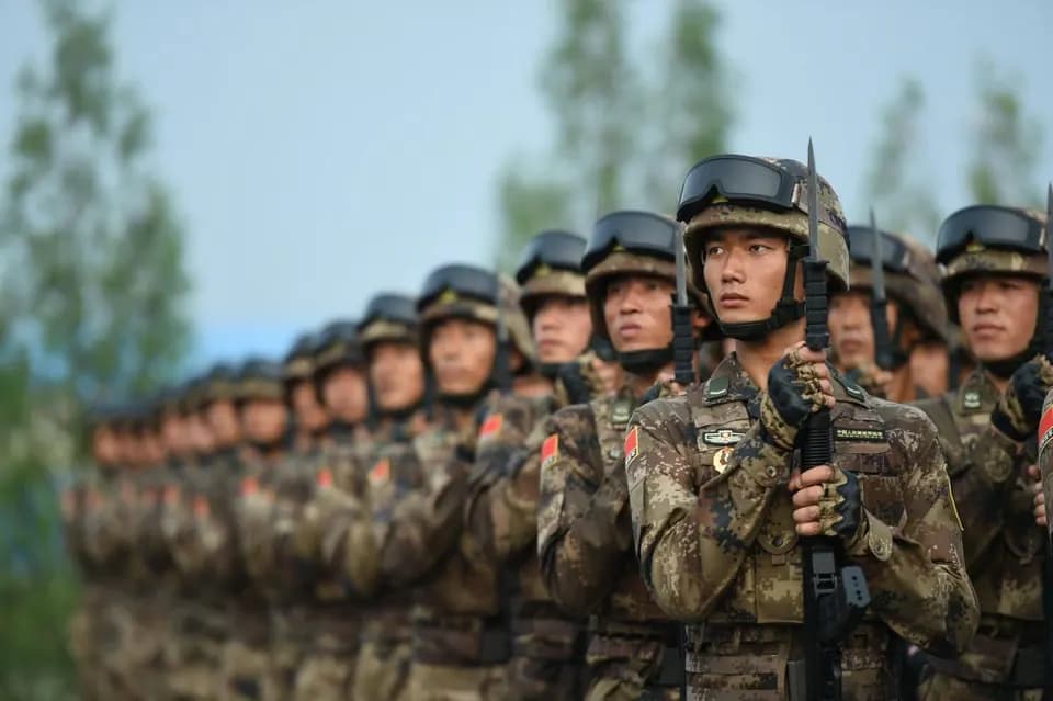 Росія допомагає Китаю готуватися до можливого вторгнення на Тайвань — The Economist