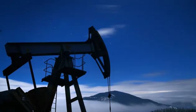 Нафта подорожчала до понад $100 за барель через загострення на Близькому Сході