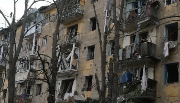 Донеччина під вогнем: понад 1300 ударів за добу, є загиблий та багато поранених