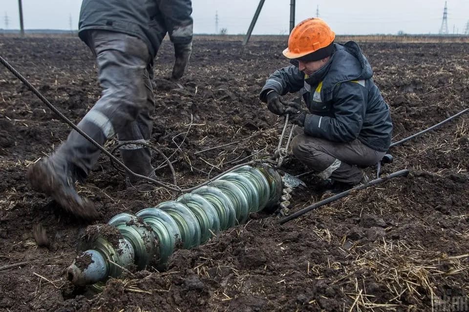 ДТЕК провів понад 18 тисяч ремонтів електромереж без знеструмлення споживачів