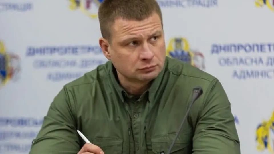 Троє людей постраждали під час масованих атак на Дніпропетровщину