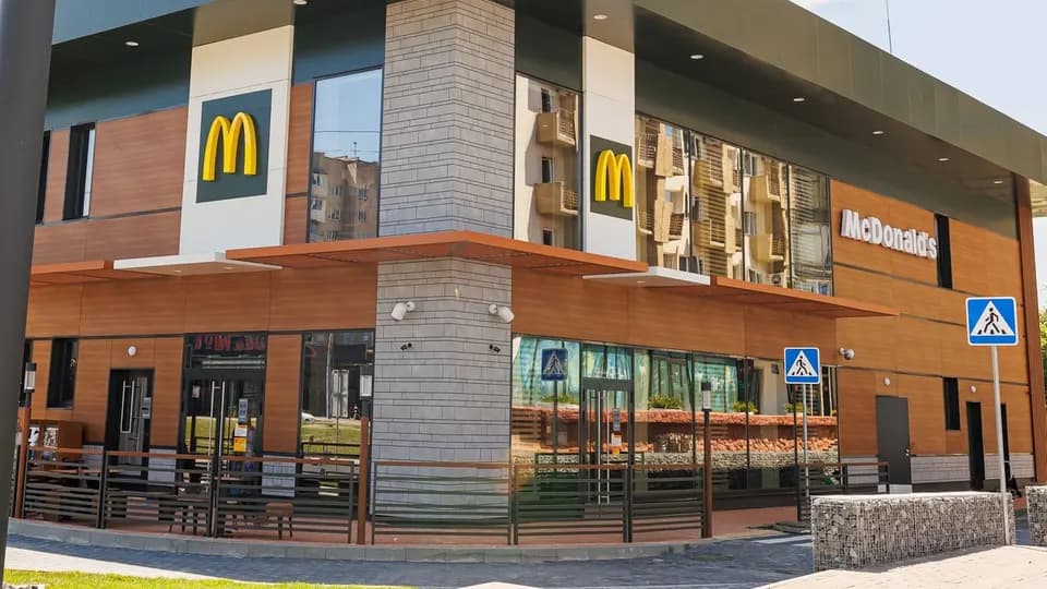 McDonald's розпочав «Українські тижні»: у меню повернулися бургери, картопля та нові соуси