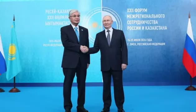 Токаєв закликав Путіна «заморозити» війну в Україні та повернутися до переговорів