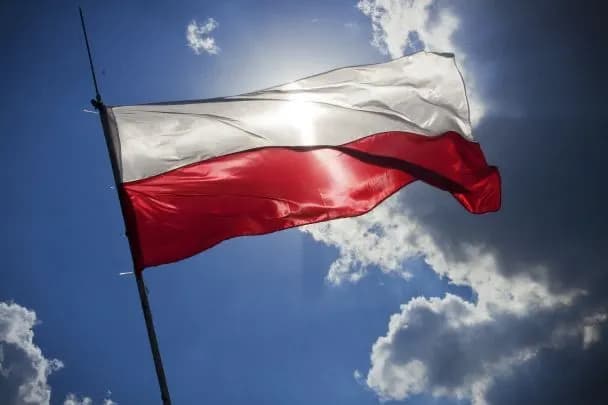 У Польщі звільнили будівельника, який напав на українців із ксенофобськими вигуками