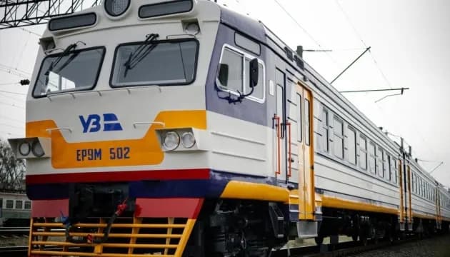 Укрзалізниця змінила маршрути поїздів через безпекову ситуацію