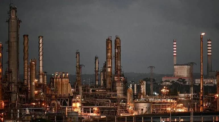 Доходи РФ від нафти й газу в липні можуть зрости на 60%