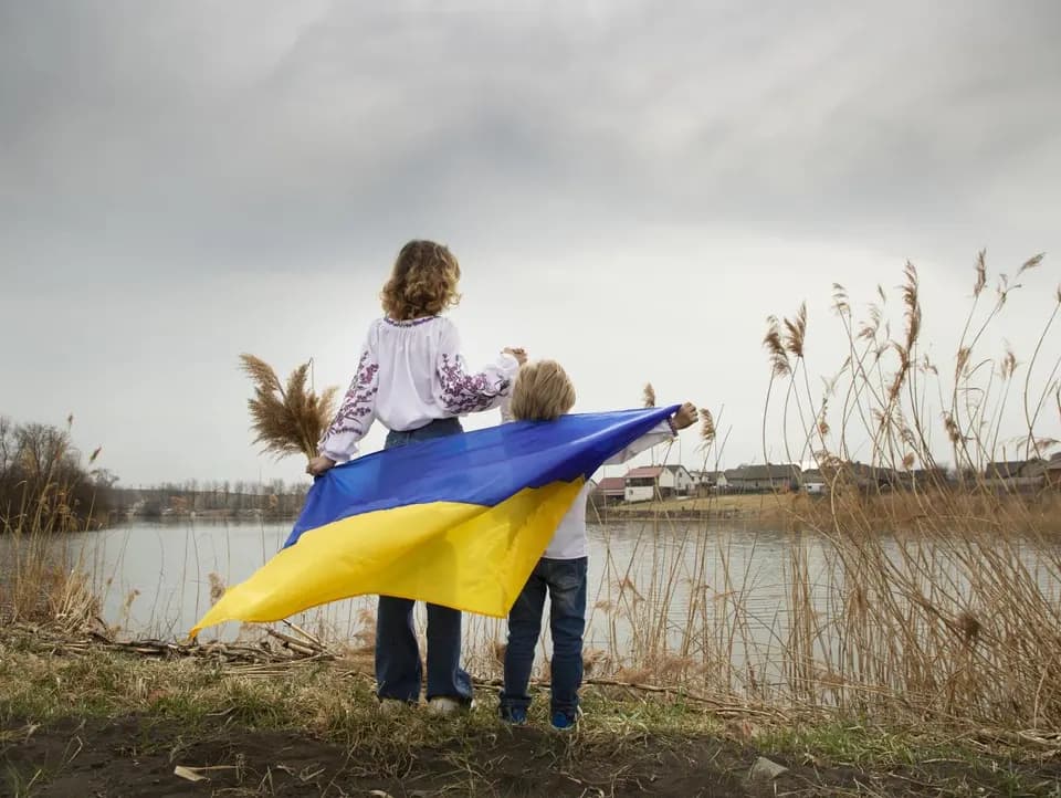 П’ять найвпливовіших українських діаспор світу: як громади підтримують Україну