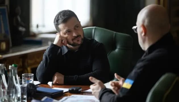 Зеленський та Шмигаль обговорили пріоритети в енергетиці перед опалювальним сезоном