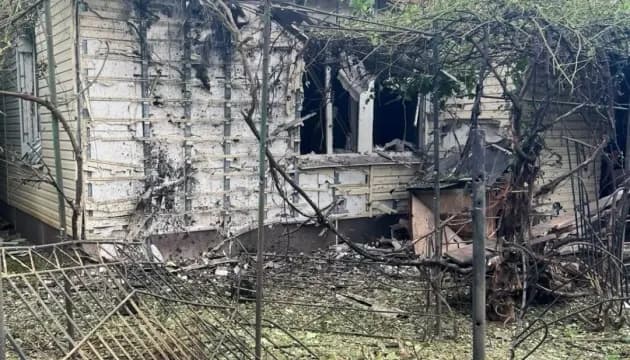 Дніпропетровщина під масованими ударами: двоє поранених та руйнування