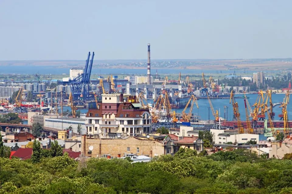 Росія паралізує морський коридор: експорт з України під загрозою