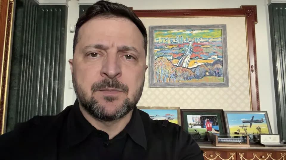 Зеленський: дефіцит пального у РФ є наслідком українських ударів