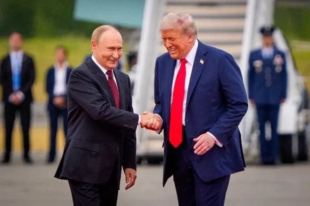 Паливна криза в РФ: експерт пояснив, як Трамп може використати це для завершення війни