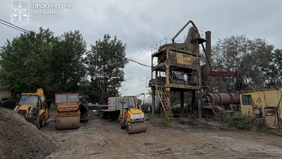 Підприємець із Вінниччини отримав нові підозри у справі про розкрадання 60,6 млн грн на ремонтах доріг