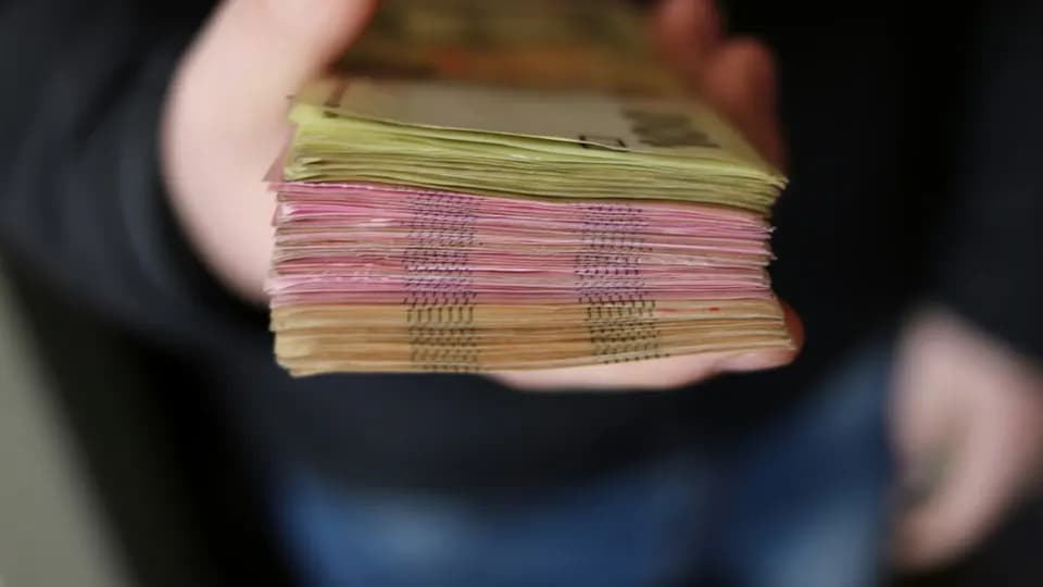 Мінсоцполітики розпочало виплати по 19,4 тис. грн у межах «Зимової підтримки»