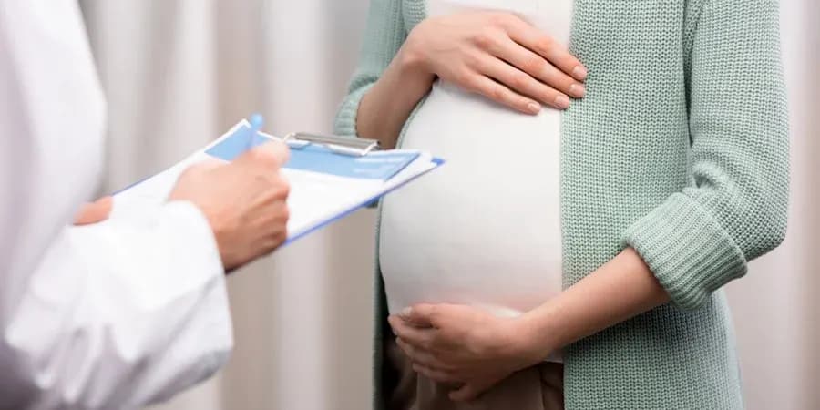 Оптимізація пологових будинків: уроки британського досвіду для України